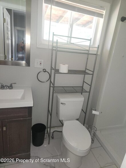 Photo - 649 Morgan St