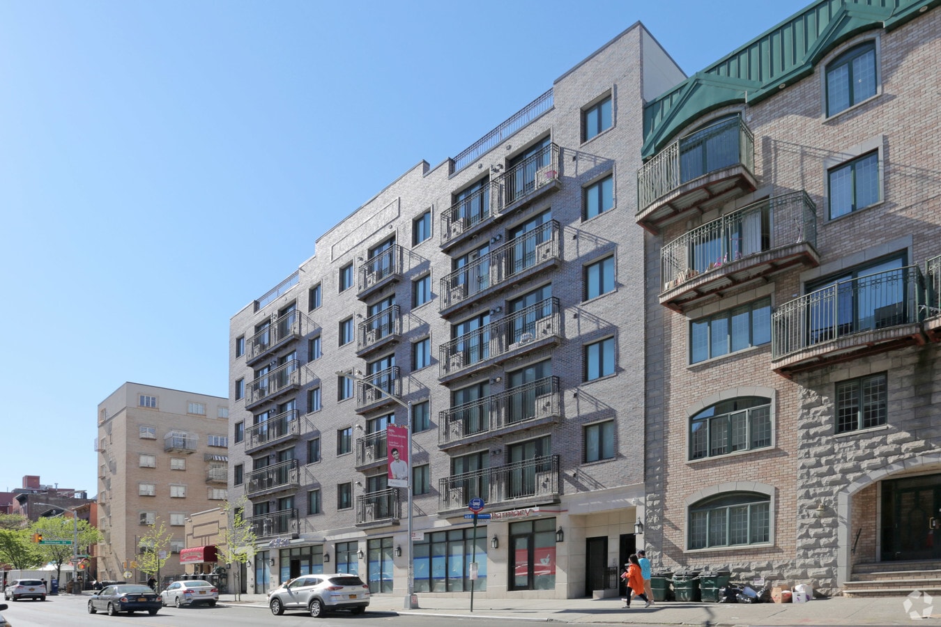 Photo - 667 Myrtle Ave Apartments