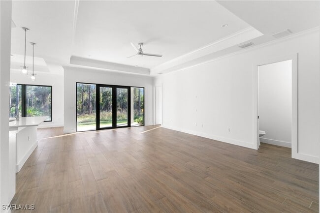 Photo - 3724 2nd Ave NE