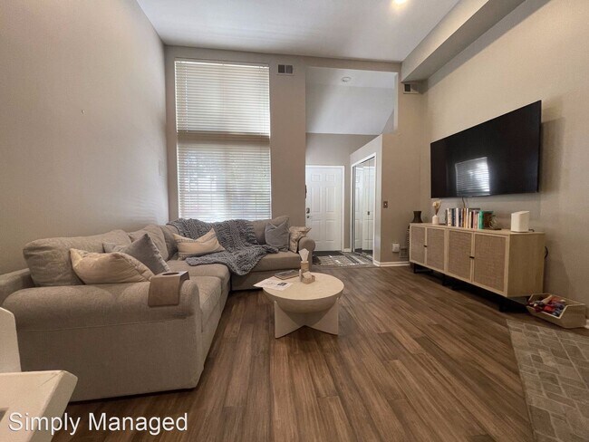 Photo - 2 br, 1.5 bath House - 1335 South Washington