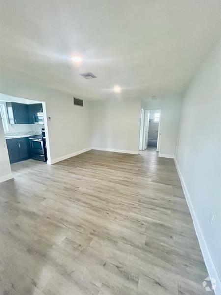 Building Photo - 7511 Venetian St Unit 1 Rental