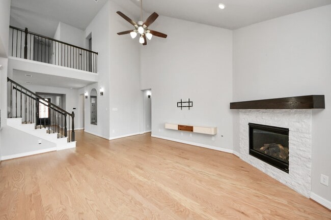 Photo - 117 Sea Glass Cv