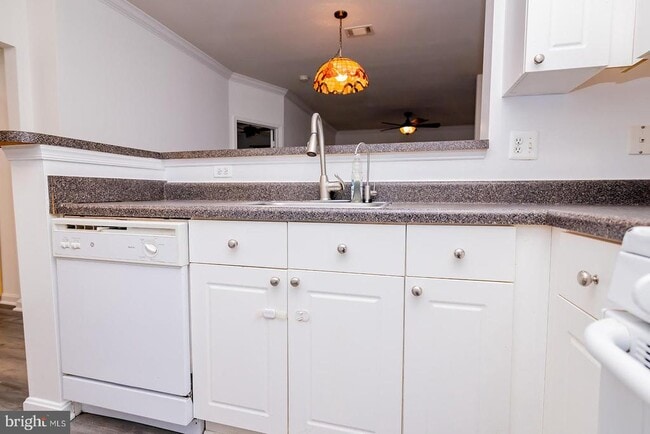 Photo - 11373 Aristotle Dr Unit 9-209