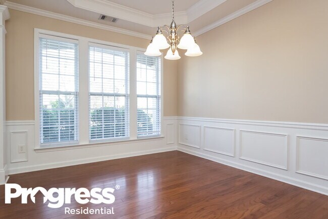 Photo - 946 Idlewood Dr