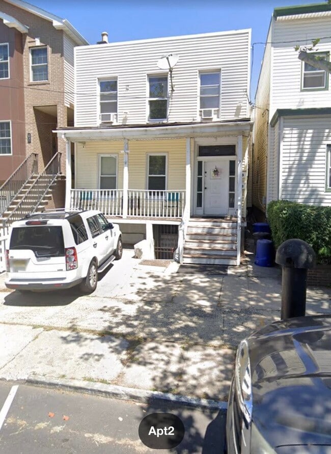 Building Photo - 60 Carlton Ave Rental