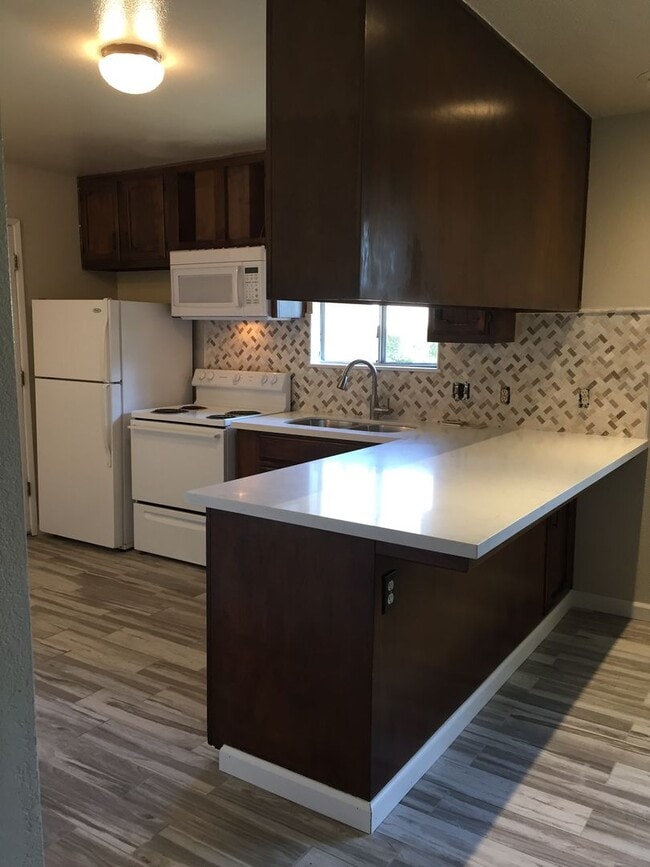 Photo - 407/409E. Alexander Unit 407 E. Alexander