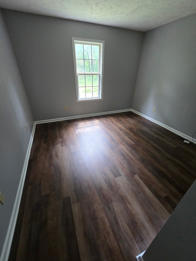 Photo - 216 Simms St