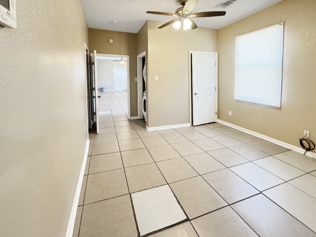 Photo - 1228 S Genois St