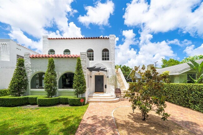 Photo - 59 NE 42nd St