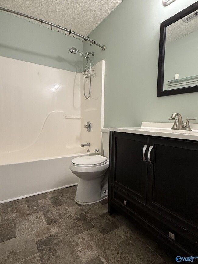 Photo - 115 Populus Dr