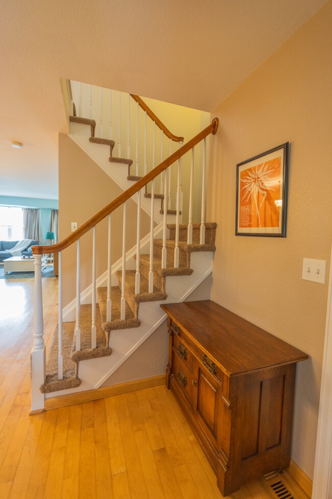 Entryway - 6270 Everett Ct Unit A