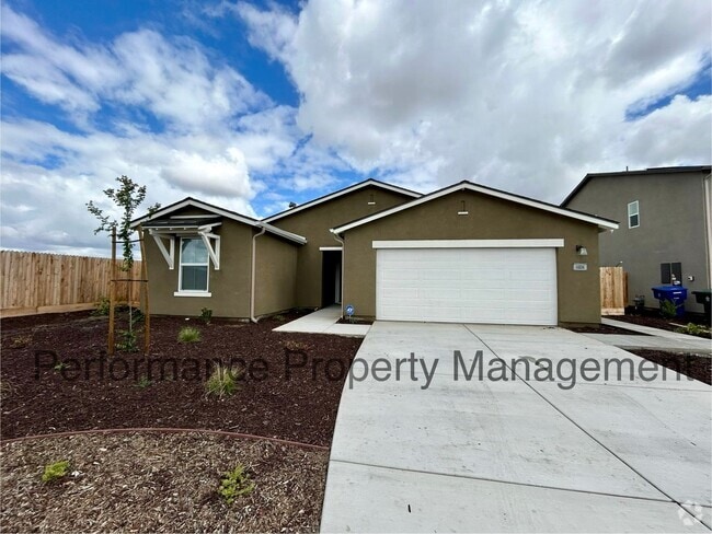 Building Photo - Newer 4 Bed/2 Bath Home w/ Solar, RBP & Se...