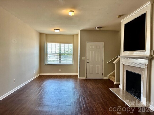 Photo - 12660 Persimmon Tree Dr