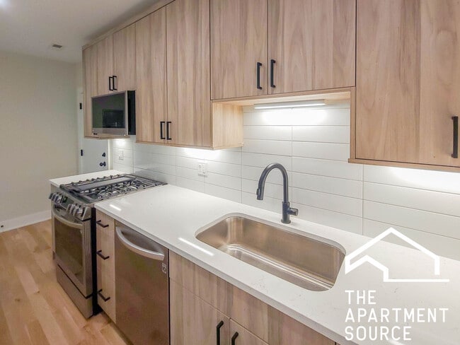 4849 N Seeley Ave Unit 1