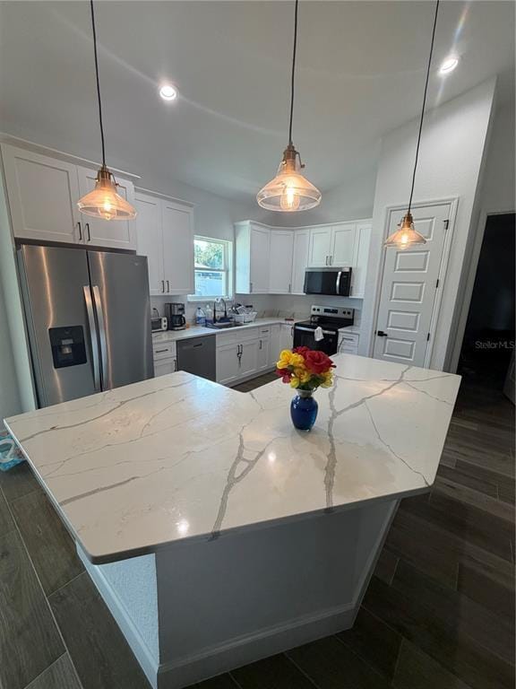 85 Willow Rd
