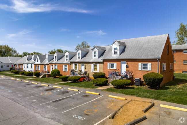 Building Photo - Blue Ridge Apartments