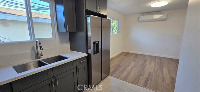 Photo - 1428 E 54th St