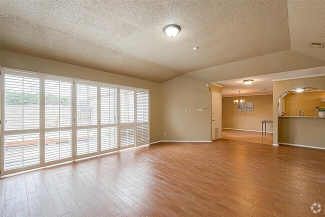 Building Photo - 14947 Heritage Wood Dr Rental