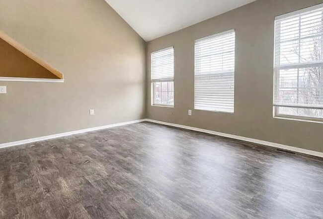 Photo - 15650 Stone Crossing Dr