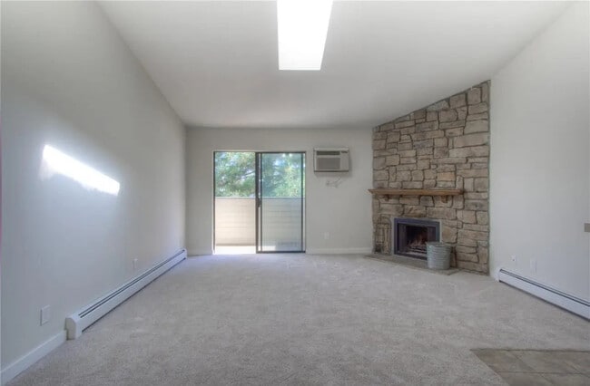 Building Photo - 10150 E Virginia Ave Unit 1-205