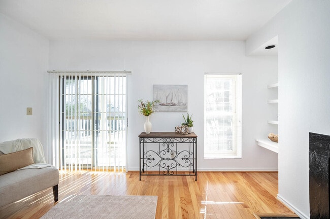 Photo - 12153 Penderview Ln Unit 2022