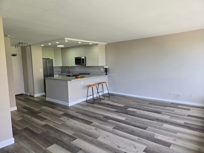 Photo - 5455 N Sheridan Rd Unidad 405