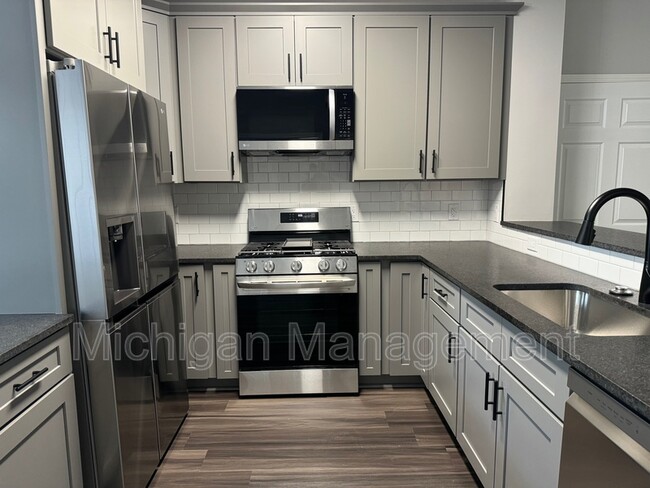 Photo - 324 Red Ryder Dr