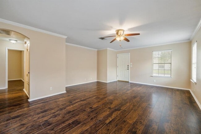 Photo - 104 Brentwood Dr