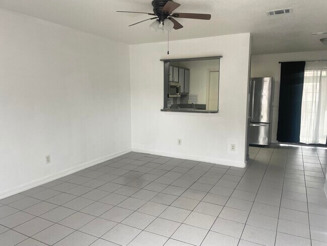 Photo - 710 Legion Dr