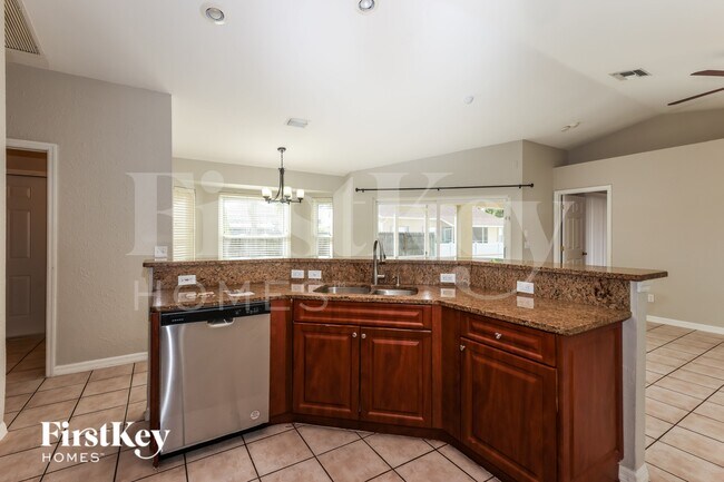 Photo - 17421 Kentucky Rd