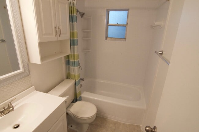 Photo - 3624 W Anderson Ave