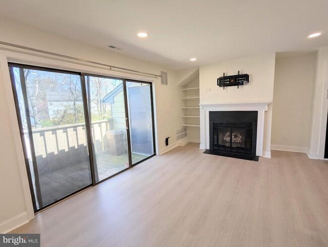 Building Photo - 1616 Morris Ct