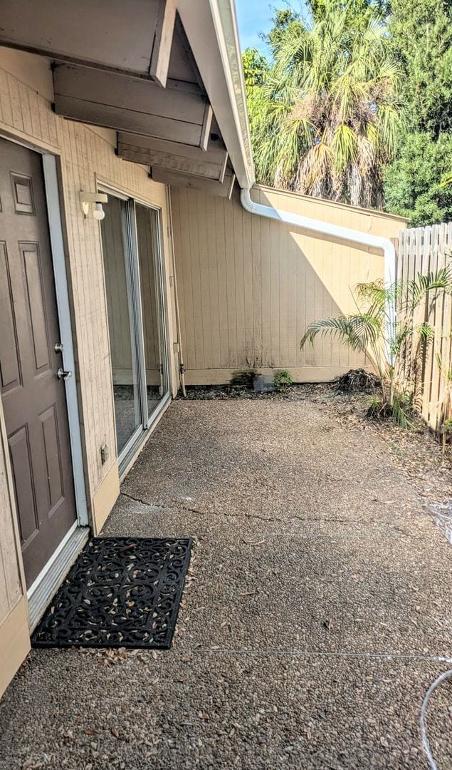 Photo - Annual Unfurnished 2/1 Condo in Downtown S...