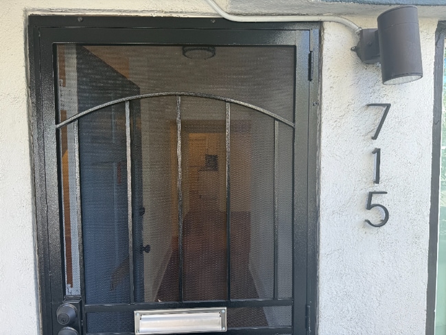 Building Photo - 715 Pacific Ave