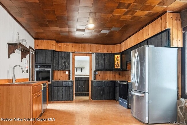 Photo - 378 Broadway