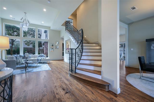 Photo - 5624 Gillum Dr