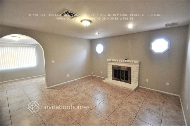 Photo - 2749 E John Cabot Rd