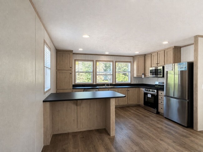 Photo - 4052 Underwood Ct