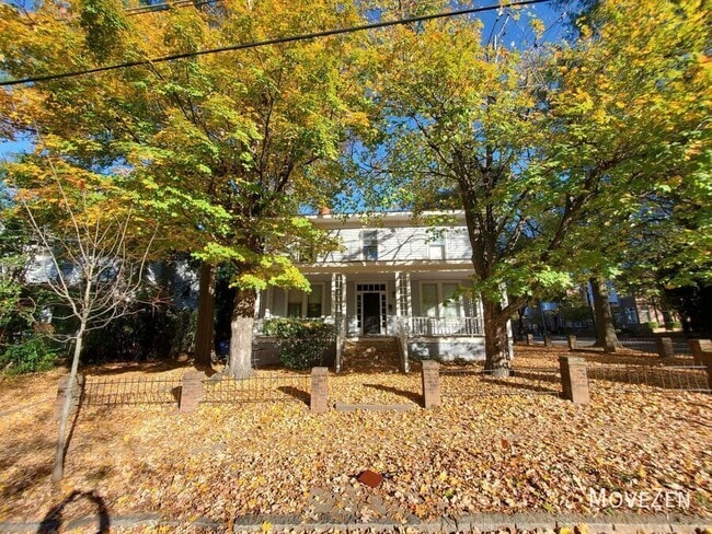 Photo - 604 N Blount St Unidad B