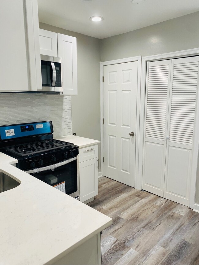 Building Photo - 3826 Germantown Ave Unit 2F