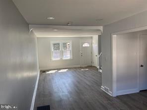 Photo - 5822 Saul St