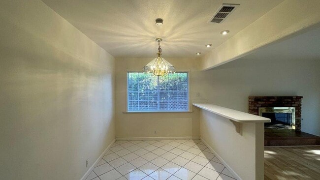 Photo - Concord Beautiful 4 bedroom 2 bathroom hom...