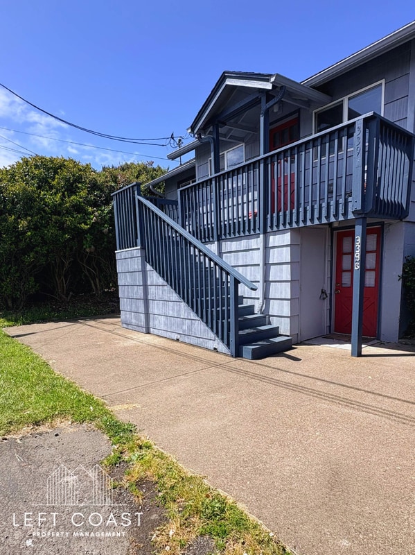 Building Photo - 339 SW Ebb Ave