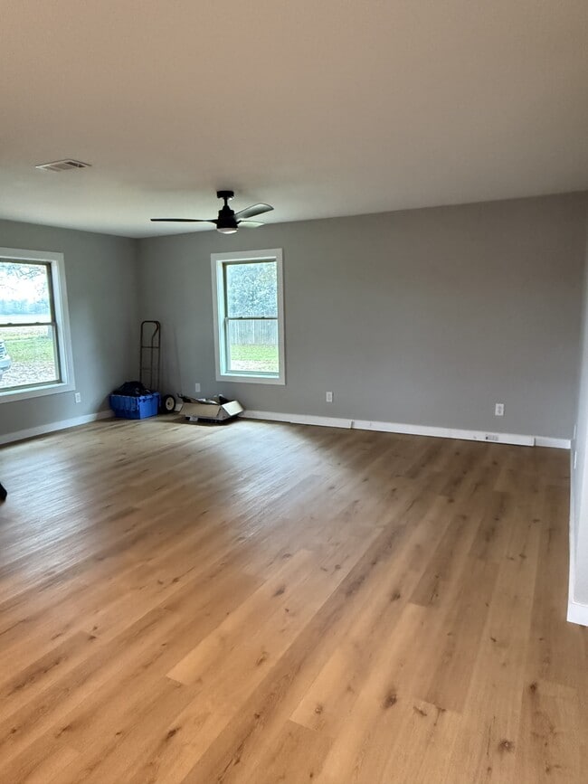 Photo - 1057 B E Olympia St