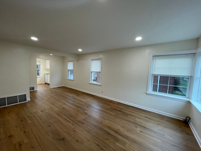 Photo - 2059 12th St Unit Upstairs