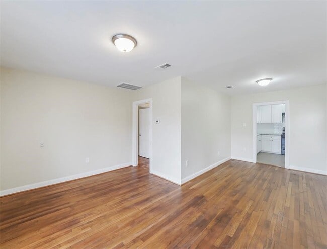 Photo - 1601 Alabama St