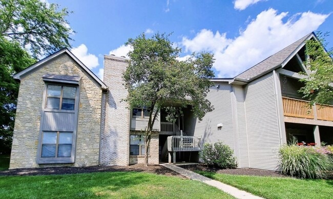 Building Photo - 2750 Greystone Dr Unit B Rental