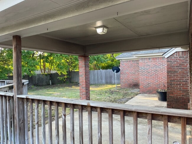 Photo - 618 Ridge Park Dr