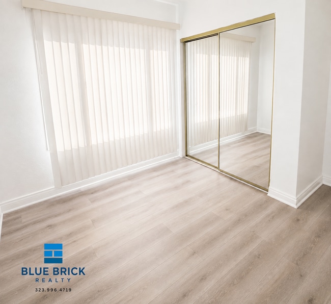 Photo - 5939 W Northside Dr Unit 2