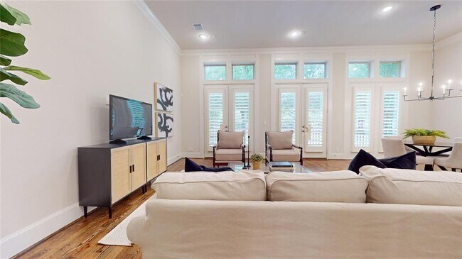 Photo - 10920 Wrenwood Manor